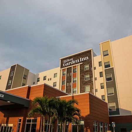 לוץ Hilton Garden Inn Tampa Suncoast Parkway מראה חיצוני תמונה